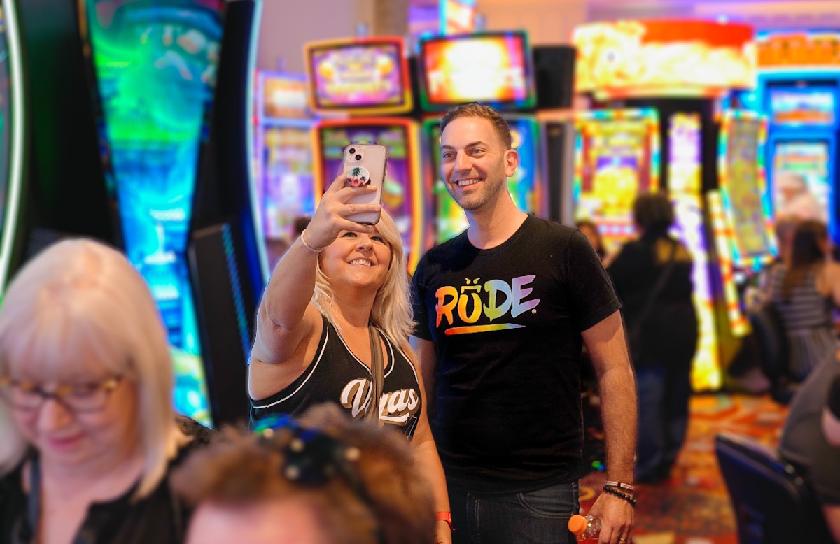 Brian Christopher having a selfie with a fan