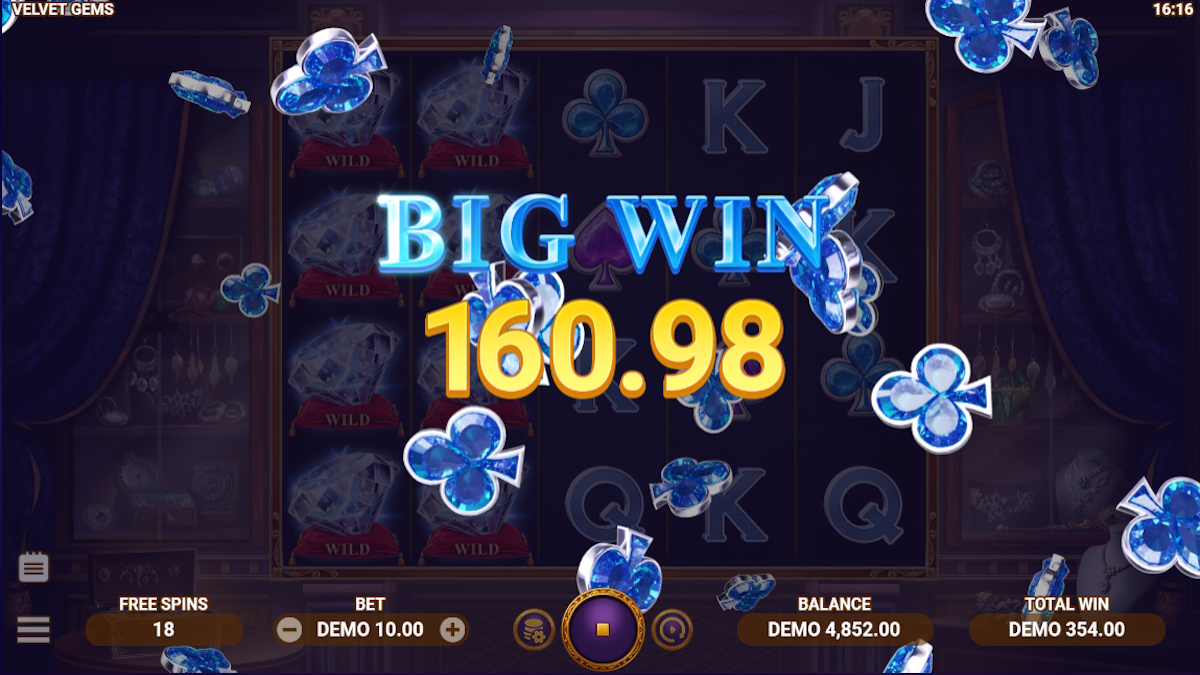 A big win in Velvet Gems by Evoplay