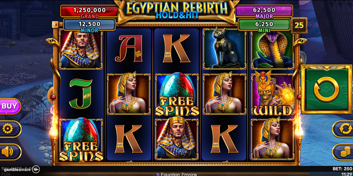 Base game in Egyptian Rebirth Hold & Hit by Spinomenal